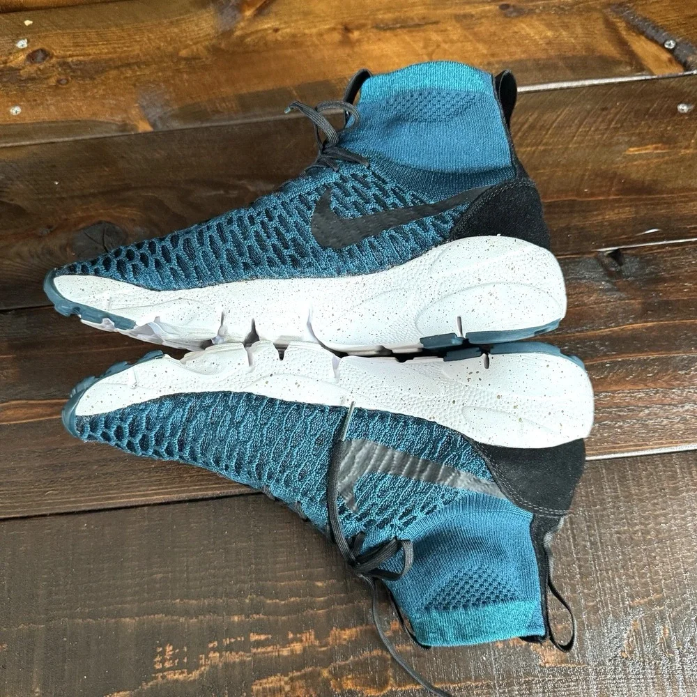 Nike Air Footscape Magista Cushioned Running Shoes 830600-300 Mens Size 8 EUR 41